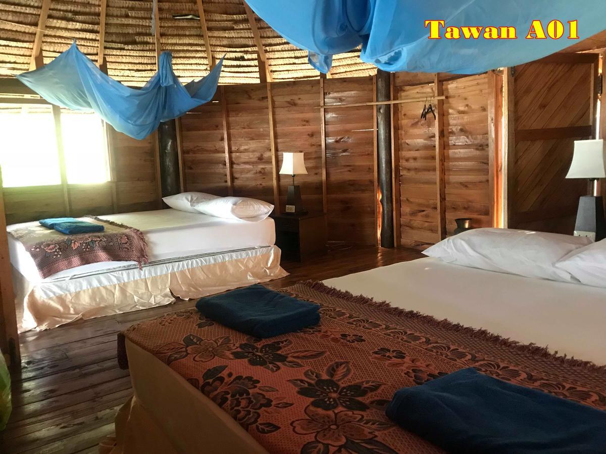 Tawan Bar And Bungalow Ko Phra Thong Exterior foto